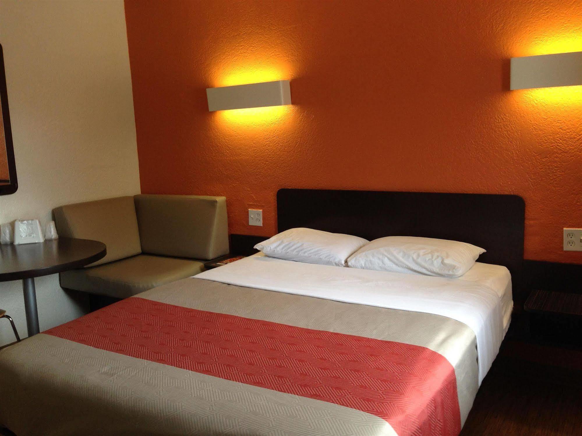 Motel 6-Oklahoma City, Ok - Frontier City Dış mekan fotoğraf