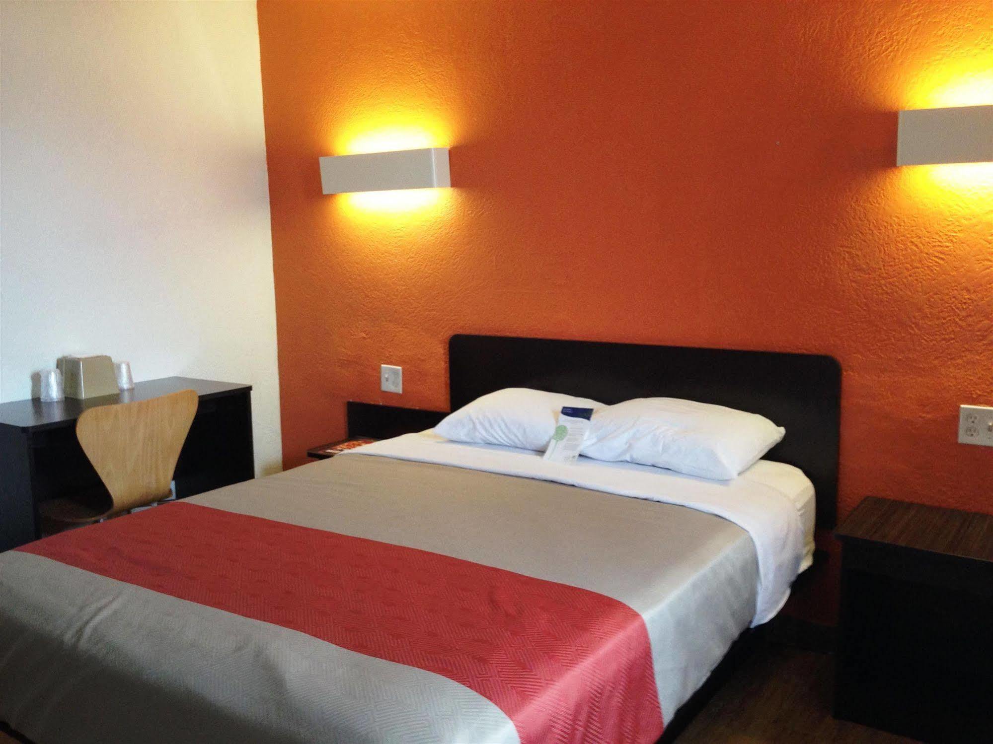 Motel 6-Oklahoma City, Ok - Frontier City Dış mekan fotoğraf